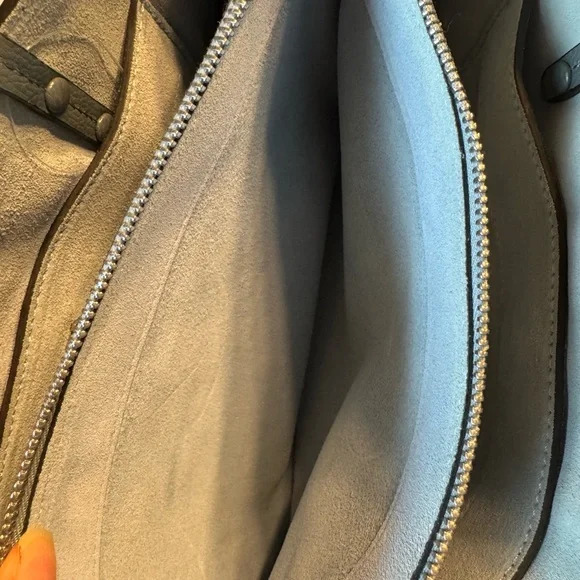 Prada Etiquette Tote Glace Calf Medium - Picture 14 of 15